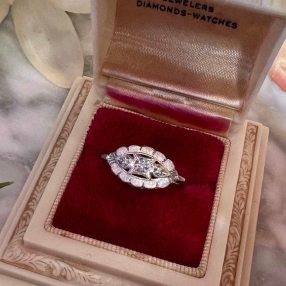 Antique Vintage Solid 10k white gold Marquis ring size 6.75 on mandrel About 9mm - Picture 3 of 16